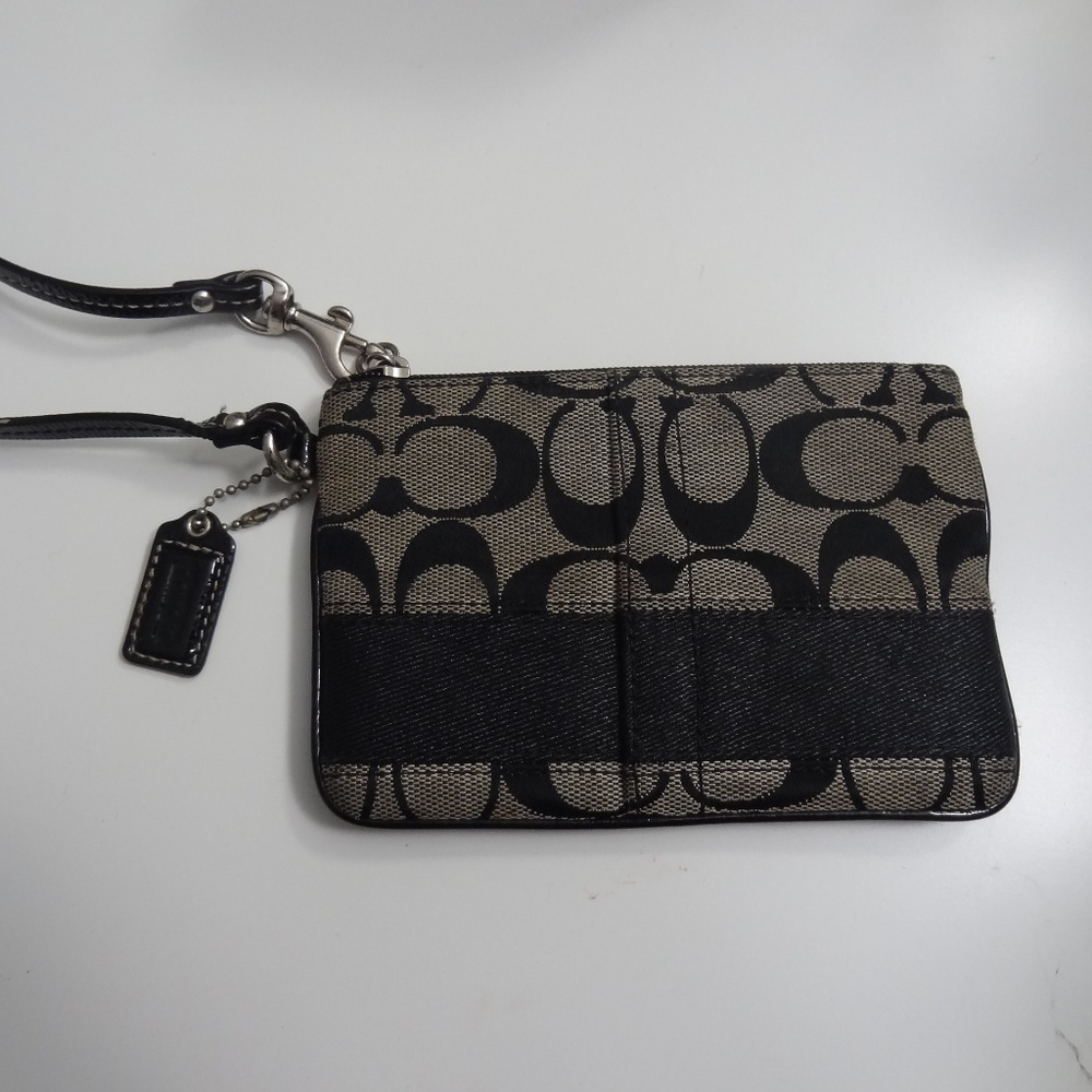 Authentic Coach Wristlet